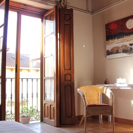 Posada De La Triste Condesa อาเรนัส เด ซานเปโดร ภายนอก รูปภาพ