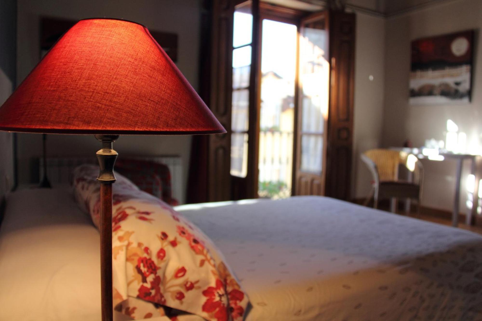 Posada De La Triste Condesa อาเรนัส เด ซานเปโดร ภายนอก รูปภาพ