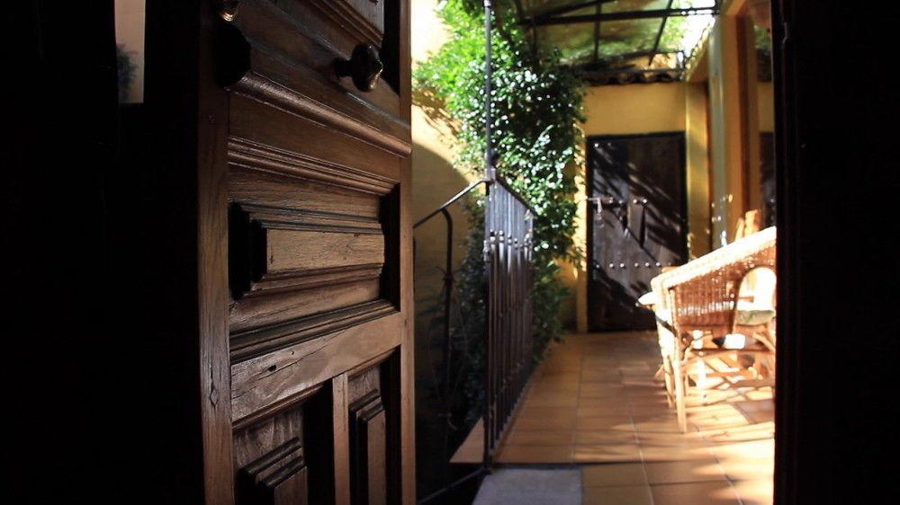 Posada De La Triste Condesa อาเรนัส เด ซานเปโดร ภายนอก รูปภาพ